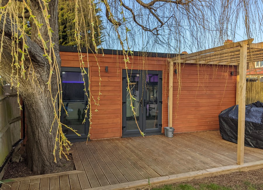 Garden room