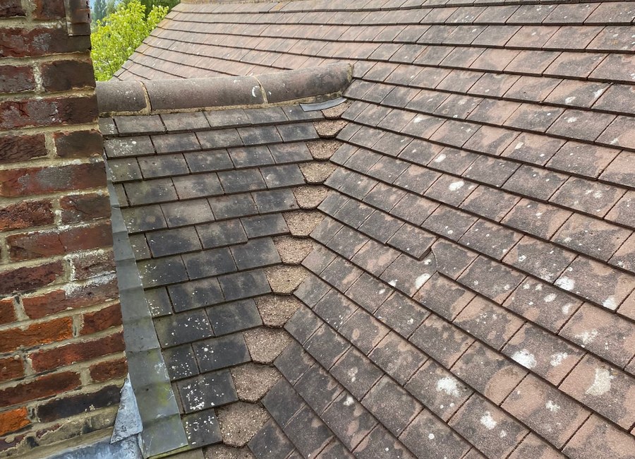Emergency roof repairs project example 4